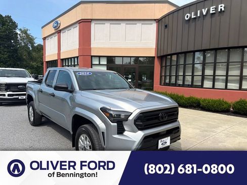 Used 2024 Toyota Tacoma SR w/ SR Upgrade Package AWD/4WD image 1