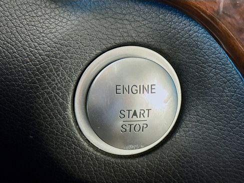 Used 2019 Mercedes-Benz GLS 450 4MATIC image 21
