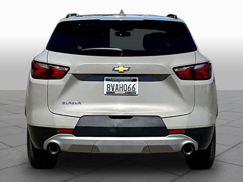 Used 2021 Chevrolet Blazer LT FWD image 4