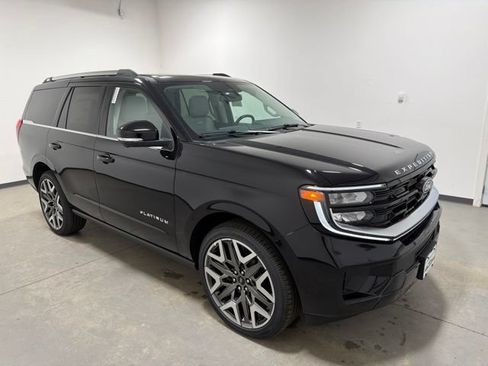New 2027 Ford Expedition Platinum w/ Platinum Ultimate Package AWD/4WD image 3