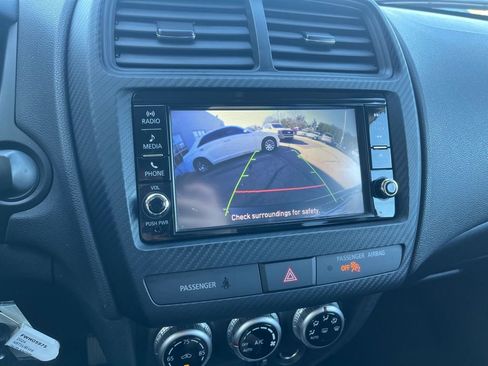 Used 2024 Mitsubishi Outlander Sport ES image 22