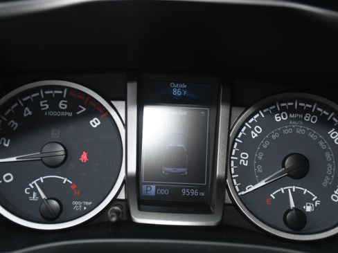Certified 2023 Toyota Tacoma Limited AWD/4WD image 14