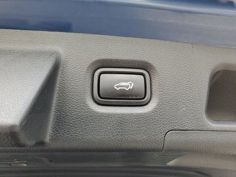 Certified 2023 Hyundai Santa Fe SEL FWD image 12
