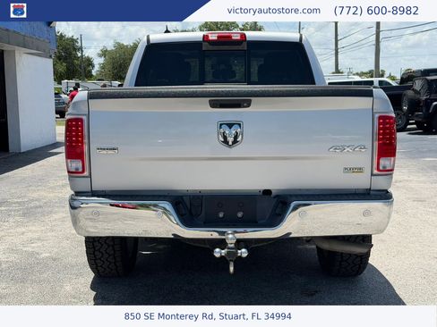 Used 2018 RAM 1500 Laramie w/ Convenience Group AWD/4WD image 4