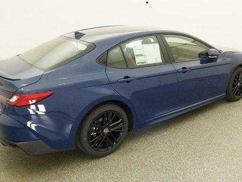 New 2026 Toyota Camry SE FWD image 12