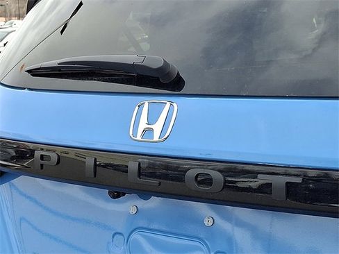 New 2025 Honda Pilot TrailSport image 26