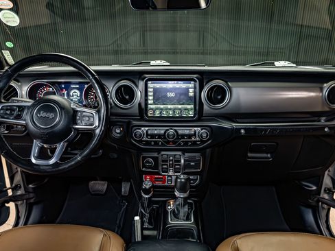 Used 2021 Jeep Wrangler Unlimited Rubicon image 19