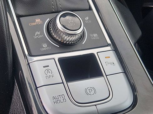 Used 2025 Kia Telluride S AWD/4WD image 25
