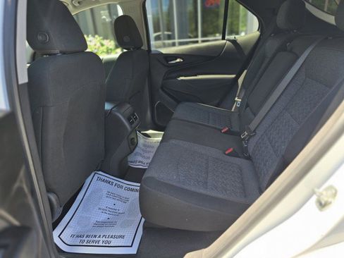 Used 2023 Chevrolet Equinox LT image 11