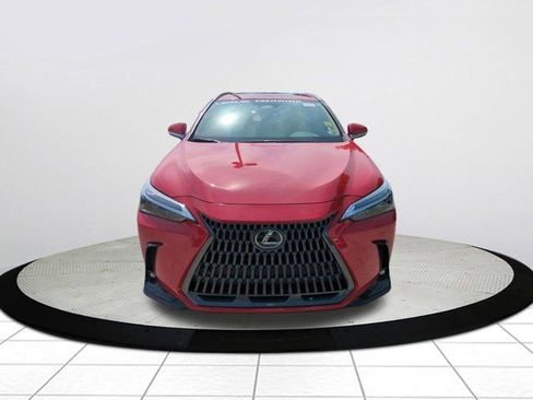 Certified 2024 Lexus NX 250 FWD image 9