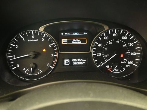 Used 2013 Nissan Pathfinder SV w/ Trailer Tow Pkg AWD/4WD image 20