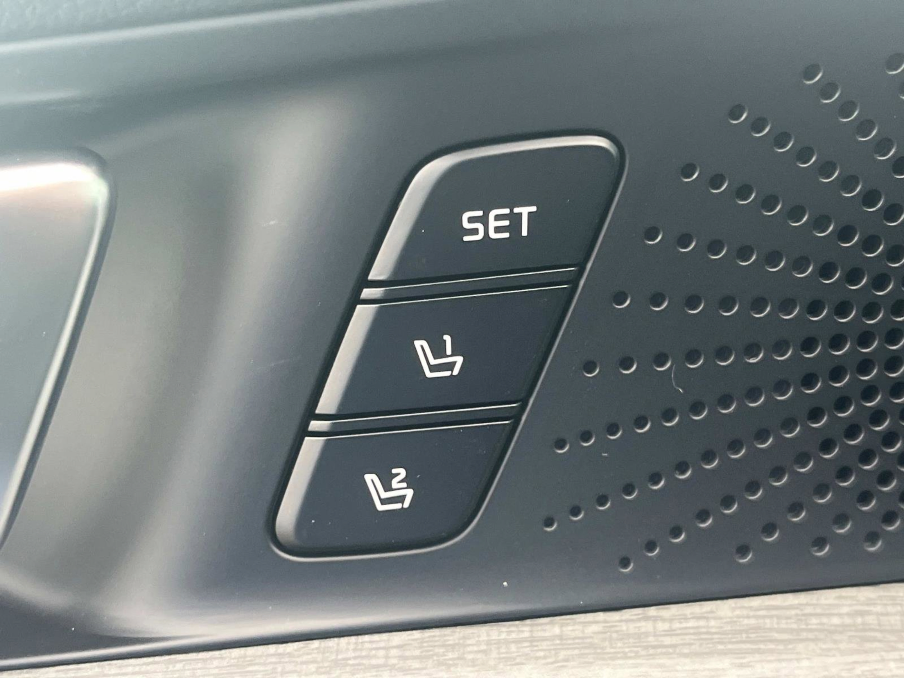 New 2025 Kia K5 EX FWD image 19