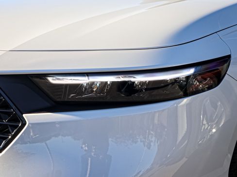 Certified 2024 Honda Accord LX image 6