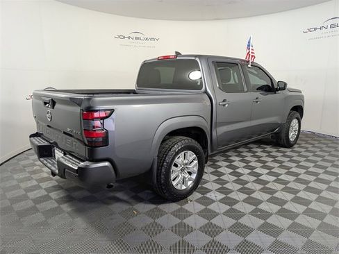 Used 2023 Nissan Frontier SV w/ Technology Package image 5