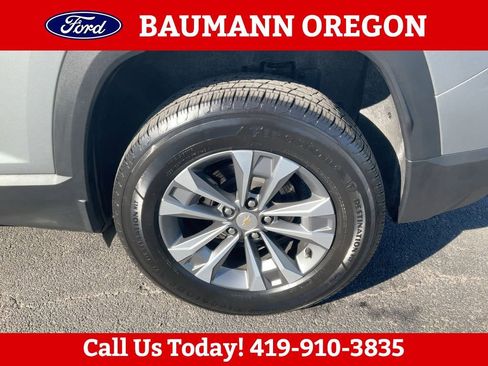 Used 2025 Chevrolet Equinox LT FWD image 25