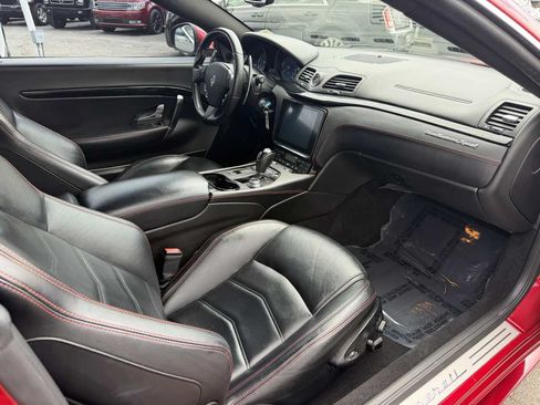 Used 2018 Maserati GranTurismo Sport RWD image 28