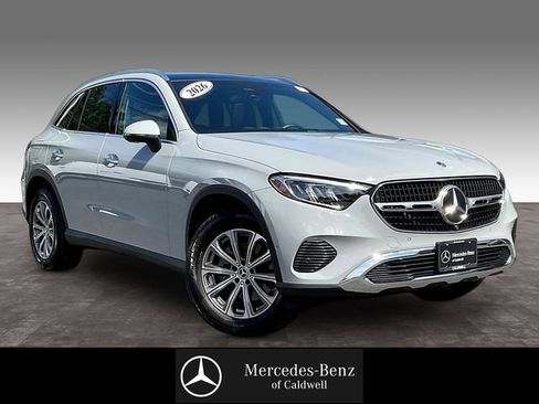 Used 2026 Mercedes-Benz GLC 300 4MATIC image 1