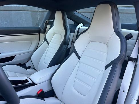 Certified 2026 Porsche 911 Carrera GTS RWD image 21