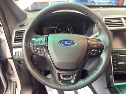 Used 2016 Ford Explorer Sport AWD/4WD image 16