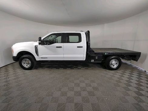 Used 2024 Ford F250 XL AWD/4WD image 7