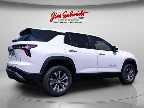 New 2026 Chevrolet Equinox LT w/ Convenience Package II image 6