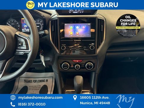 Used 2020 Subaru Crosstrek 2.0i AWD/4WD image 19