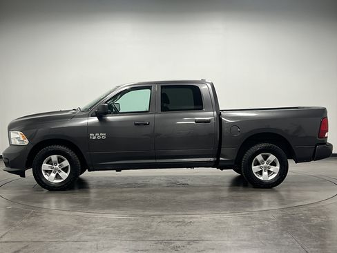 Used 2018 RAM 1500 Express image 5