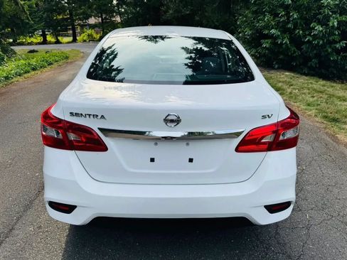 Used 2017 Nissan Sentra SV FWD image 4