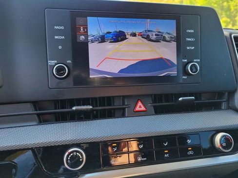 Used 2023 Kia Sportage LX image 26