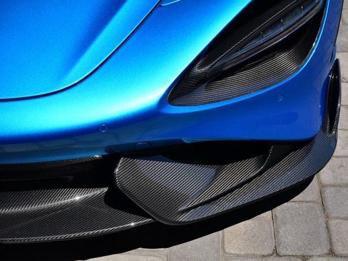 Used 2022 McLaren 765LT RWD image 6