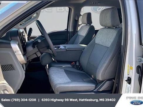 New 2026 Ford F250 XLT w/ XLT Premium Package image 19