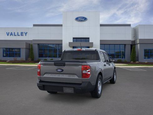 New 2025 Ford Maverick XL image 8