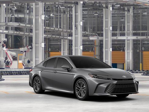 New 2026 Toyota Camry XLE AWD/4WD image 15