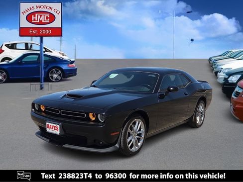 Used 2022 Dodge Challenger GT image 1