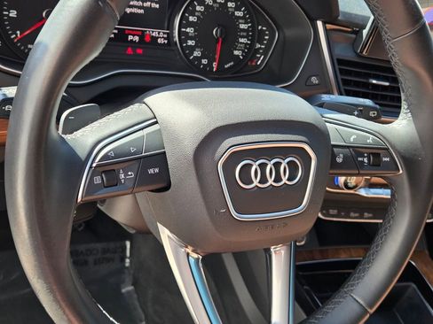 Used 2022 Audi Q5 2.0T Premium w/ Convenience Package AWD/4WD image 22