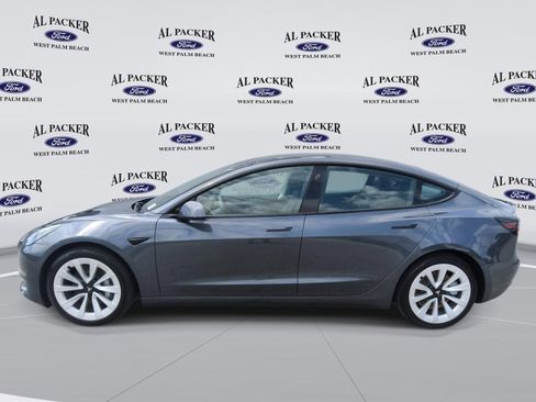Used 2022 Tesla Model 3 Long Range AWD/4WD image 2