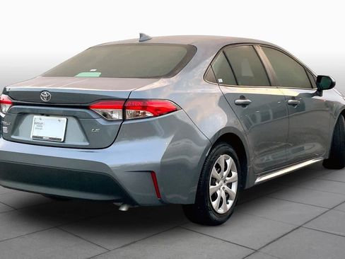 Used 2024 Toyota Corolla LE FWD image 12