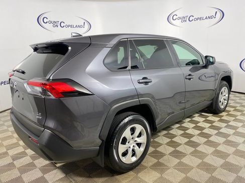 Certified 2023 Toyota RAV4 LE AWD/4WD image 7