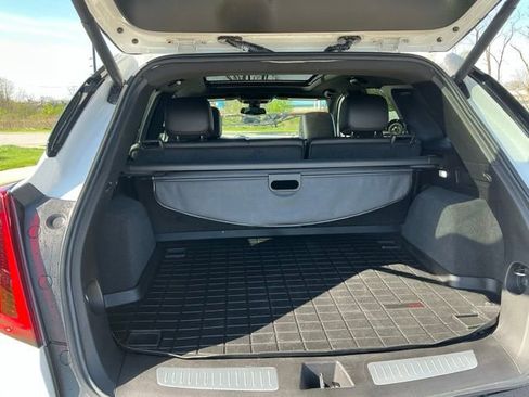 Used 2021 Cadillac XT5 Premium Luxury image 11