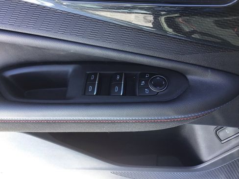 Used 2024 Chevrolet Blazer EV RS image 29