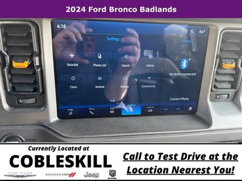 Used 2024 Ford Bronco Badlands AWD/4WD image 22