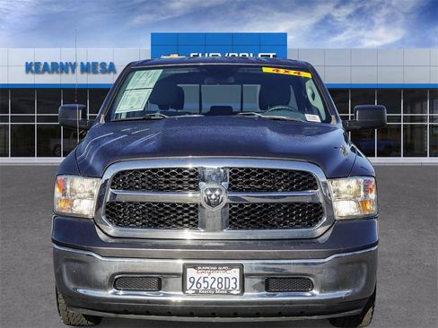 Used 2018 RAM 1500 Classic SLT image 2