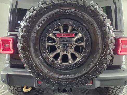 Used 2023 Jeep Wrangler Unlimited Rubicon 392 w/ Xtreme Recon 35" Tire Package AWD/4WD image 28