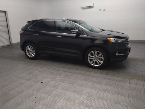 Used 2020 Ford Edge Titanium FWD image 11