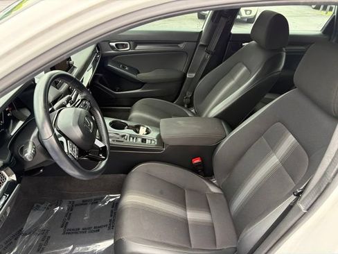 Used 2024 Honda Civic Sport image 11