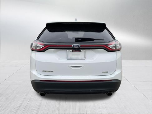 Used 2017 Ford Edge SE AWD/4WD image 7