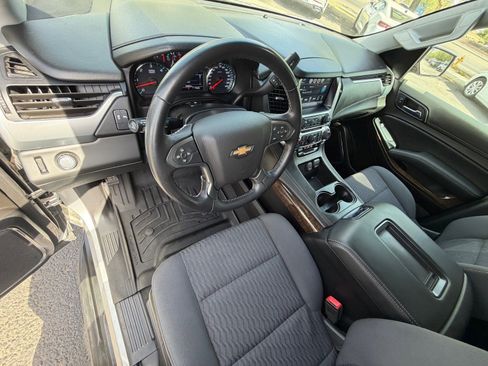 Used 2020 Chevrolet Tahoe LS RWD image 15
