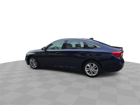 Used 2019 Honda Accord LX image 6