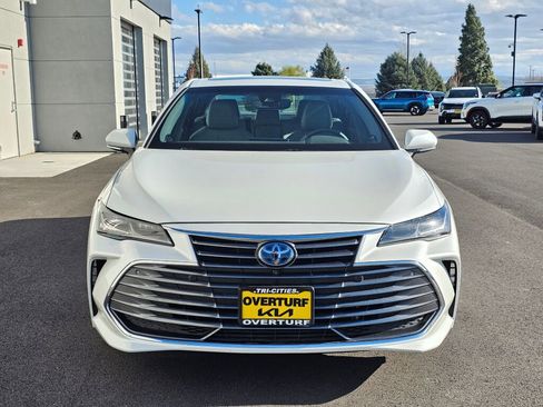 Used 2021 Toyota Avalon Limited w/ Advanced Safety Package image 6