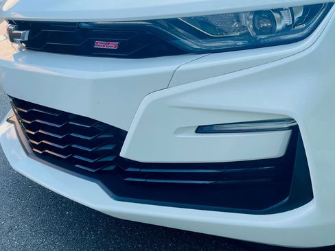 Used 2022 Chevrolet Camaro SS RWD image 22